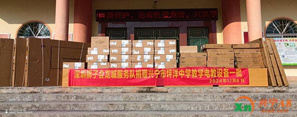 校园1.jpg